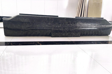 碳纖維汽車保險(xiǎn)杠